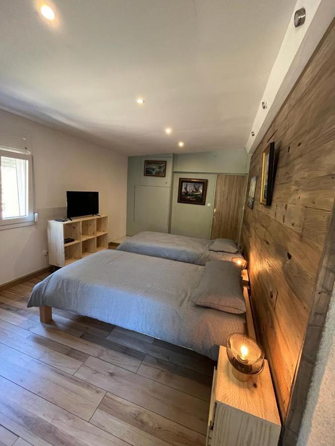 Casa Gecko Hotell Vilajuiga Eksteriør bilde